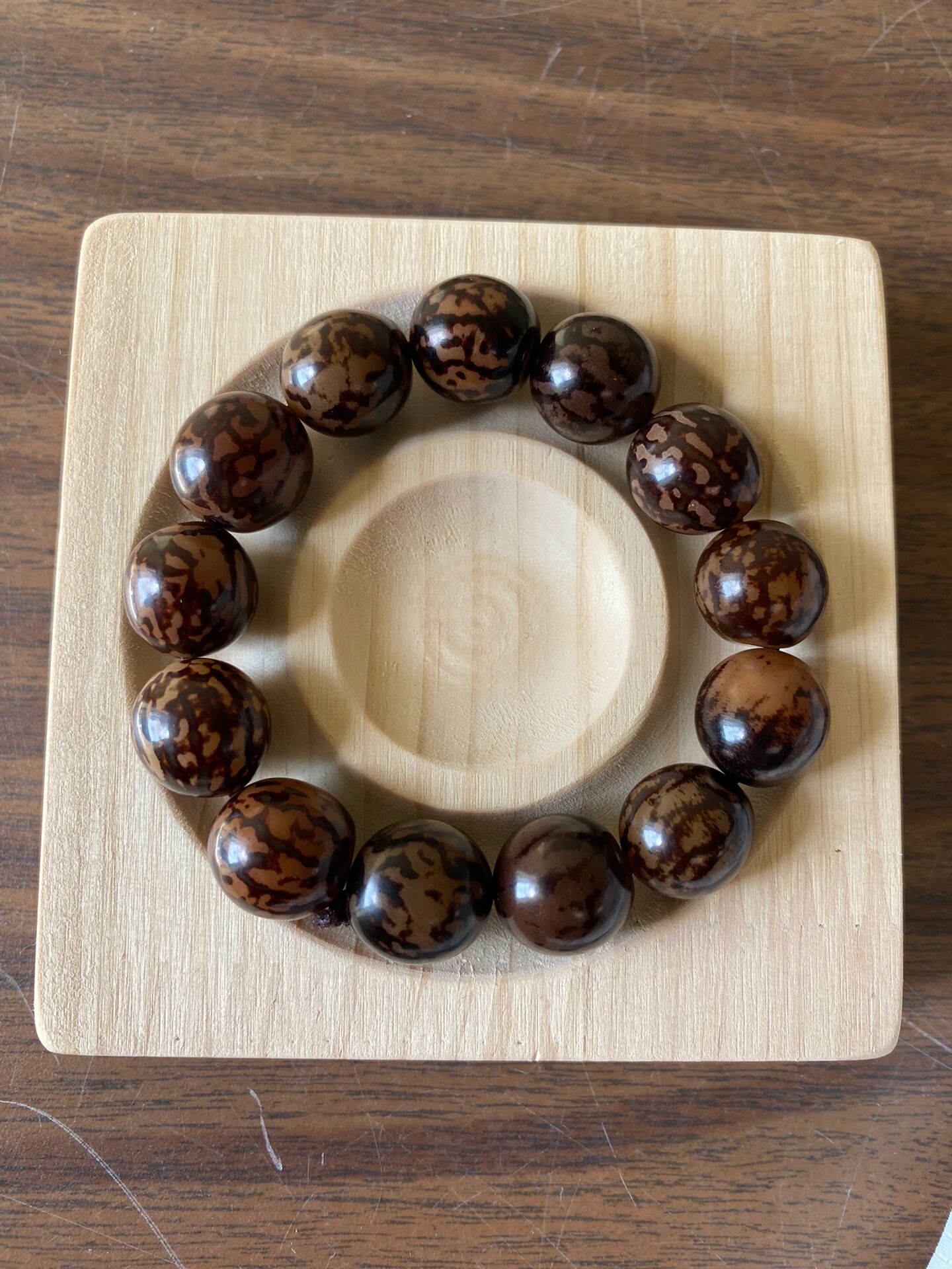 9896蒙特利尔mtl刚出炉的虎斑菩提子手串