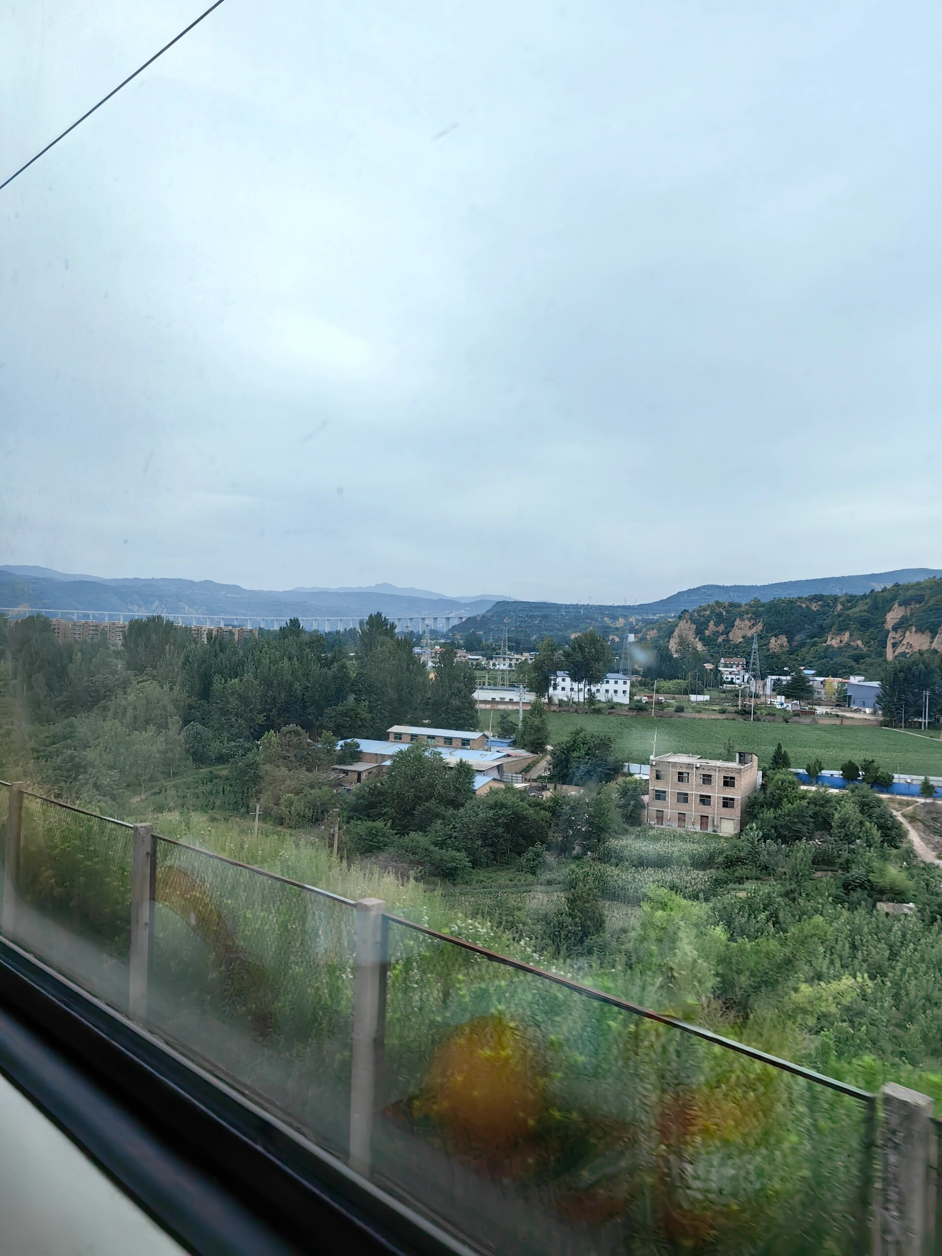 k388,绿皮火车软卧30多小时沈阳到西安!