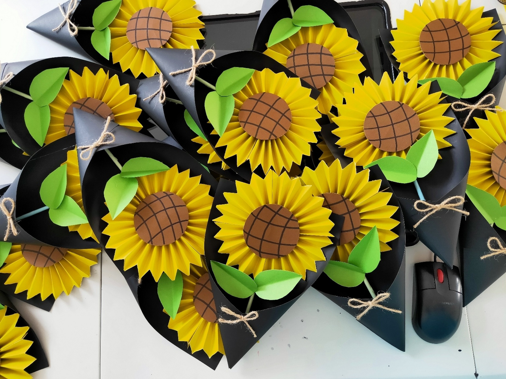 幼儿园母亲节手工作品 适合幼儿园小朋友的简单小手工,母亲节要到啦