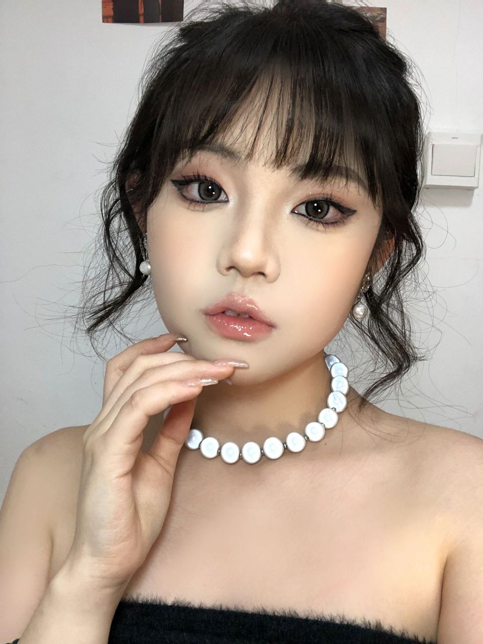 的jisoo妆 大胆尝试了一下 仿妆不仿人噢  	 这次妆容用到了unny粉饼