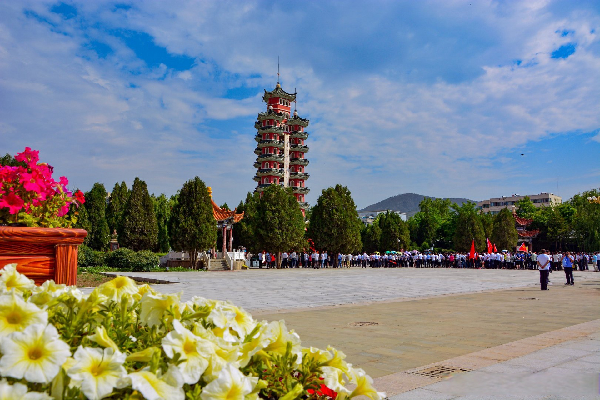 三军会师纪念塔