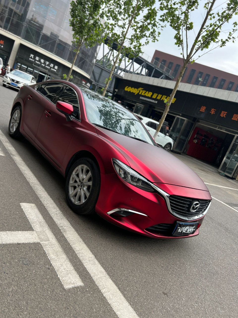 【真实案例不加滤镜】阿特兹车身改色罗曼尼红      暗暗的红色,不同