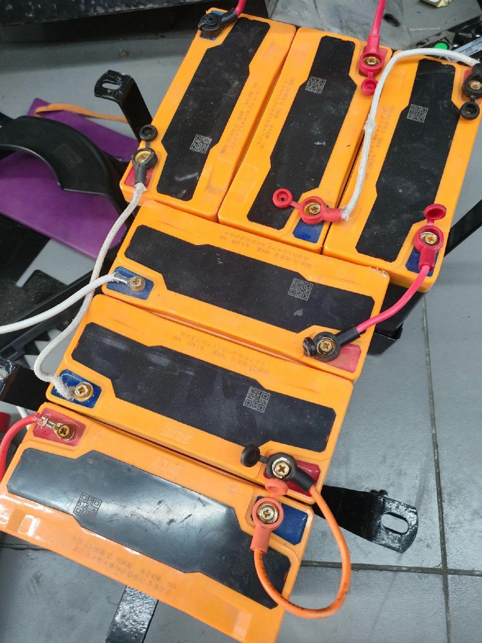 踏浪电动车 装72v20a 九号电动车电池 6块电池 能跑60公里左右 车况不