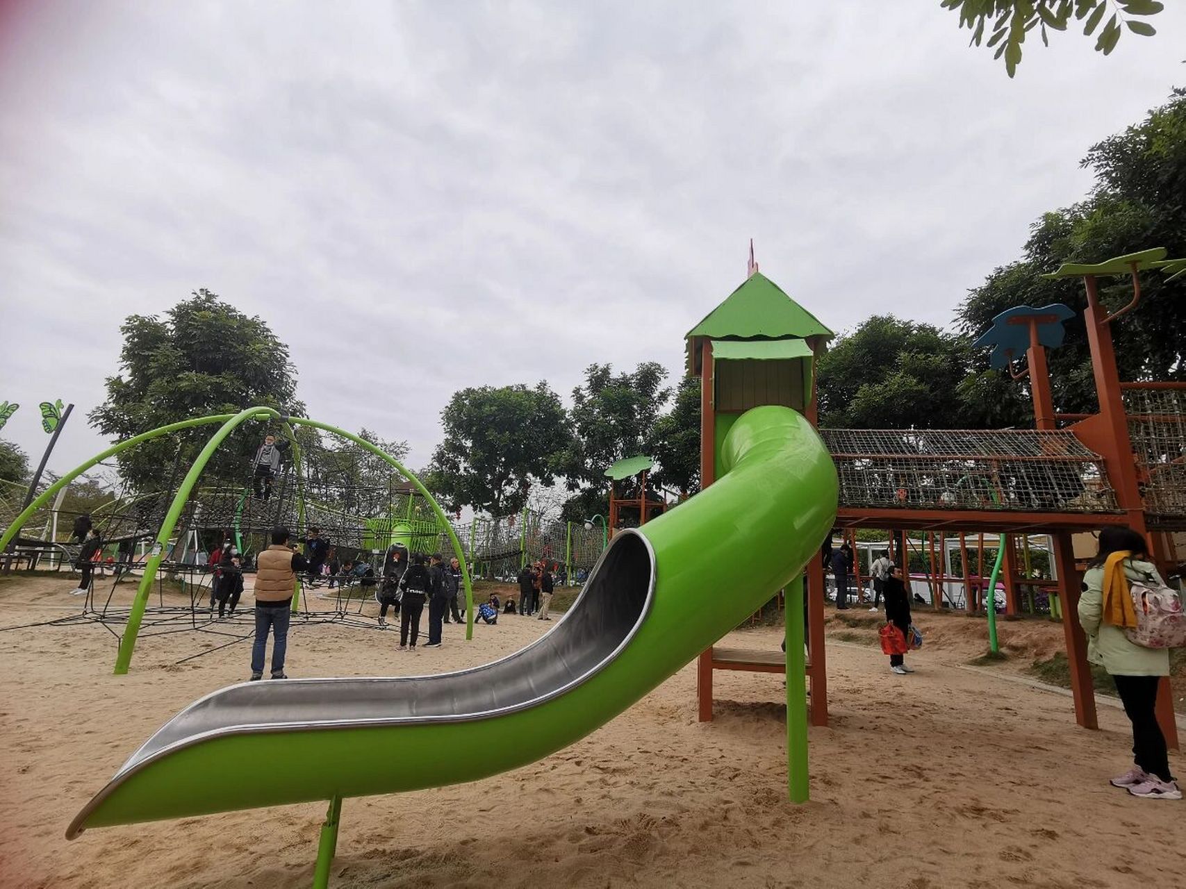 江门儿童公园-天花板级值得专程来打卡 江门的儿童公园堪称儿童公园