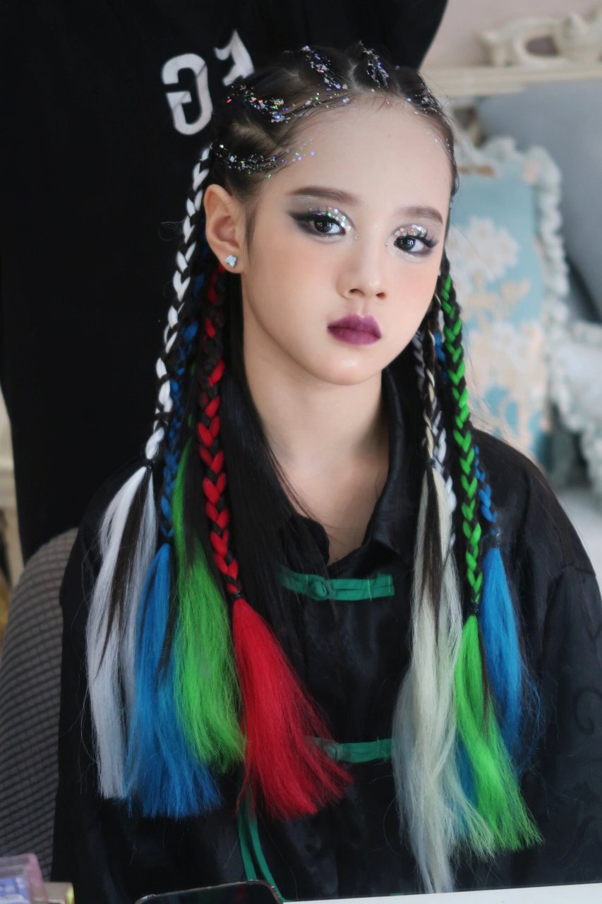 小朋友街舞舞台妆 又酷又飒的妆你爱了吗