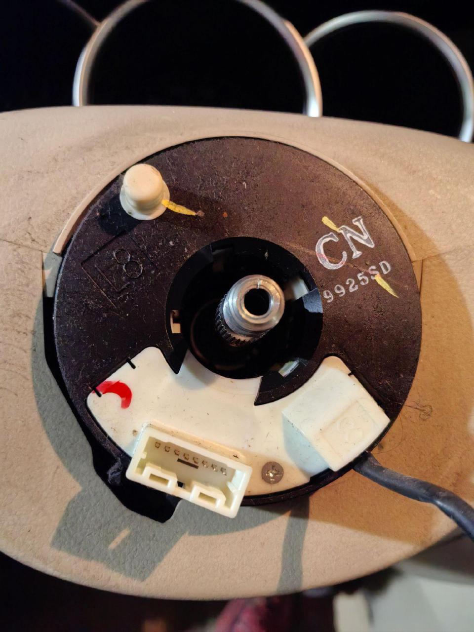 日产轩逸更换气囊游丝