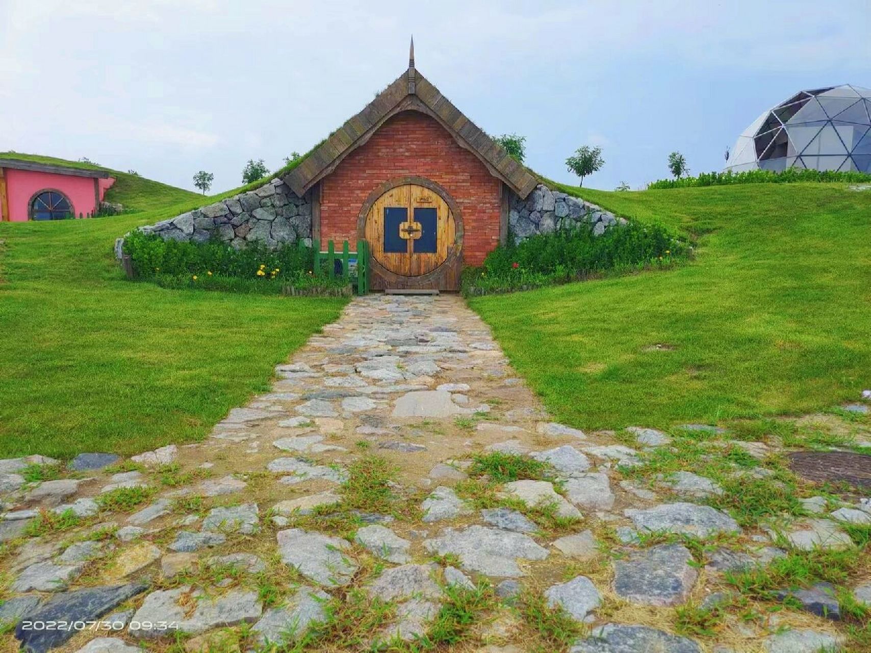 唐山金沙滩霍比特小镇,蛮出片 打卡成功 市里到金沙岛开了两个多小时