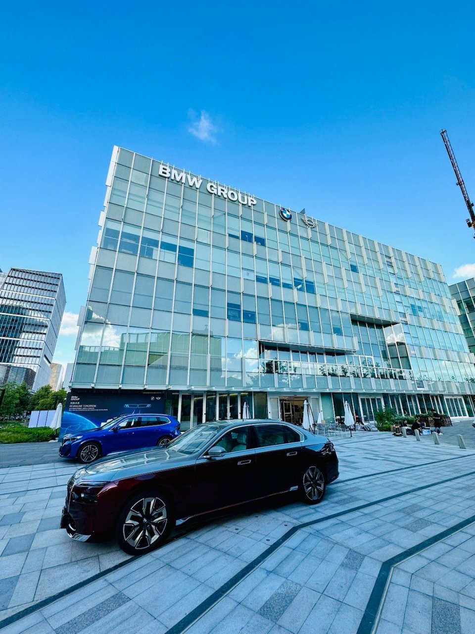 宝马在上海的新研发中心开业,中国是宝马德国之外最大的研发中心.