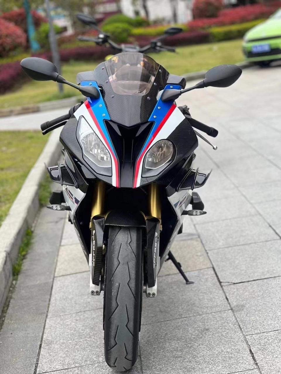 2018年上牌 大贸宝马s1000rr 顶配 末代经典大小眼 现在很实惠 性价比