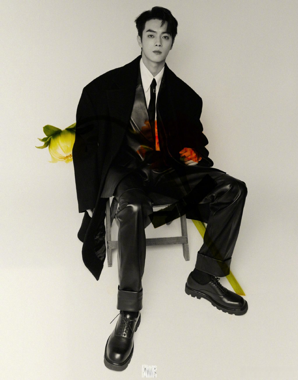 许凯费加罗男士慵懒夏日大片##许凯费加罗男士六月刊封面# @许凯soso