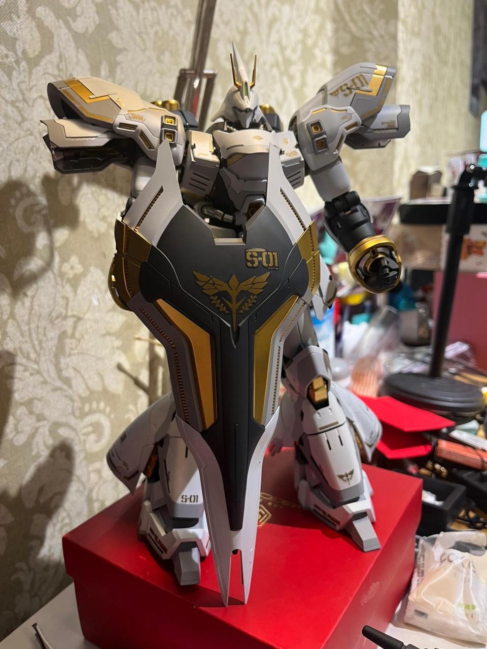 白色沙扎比mg喷涂配色