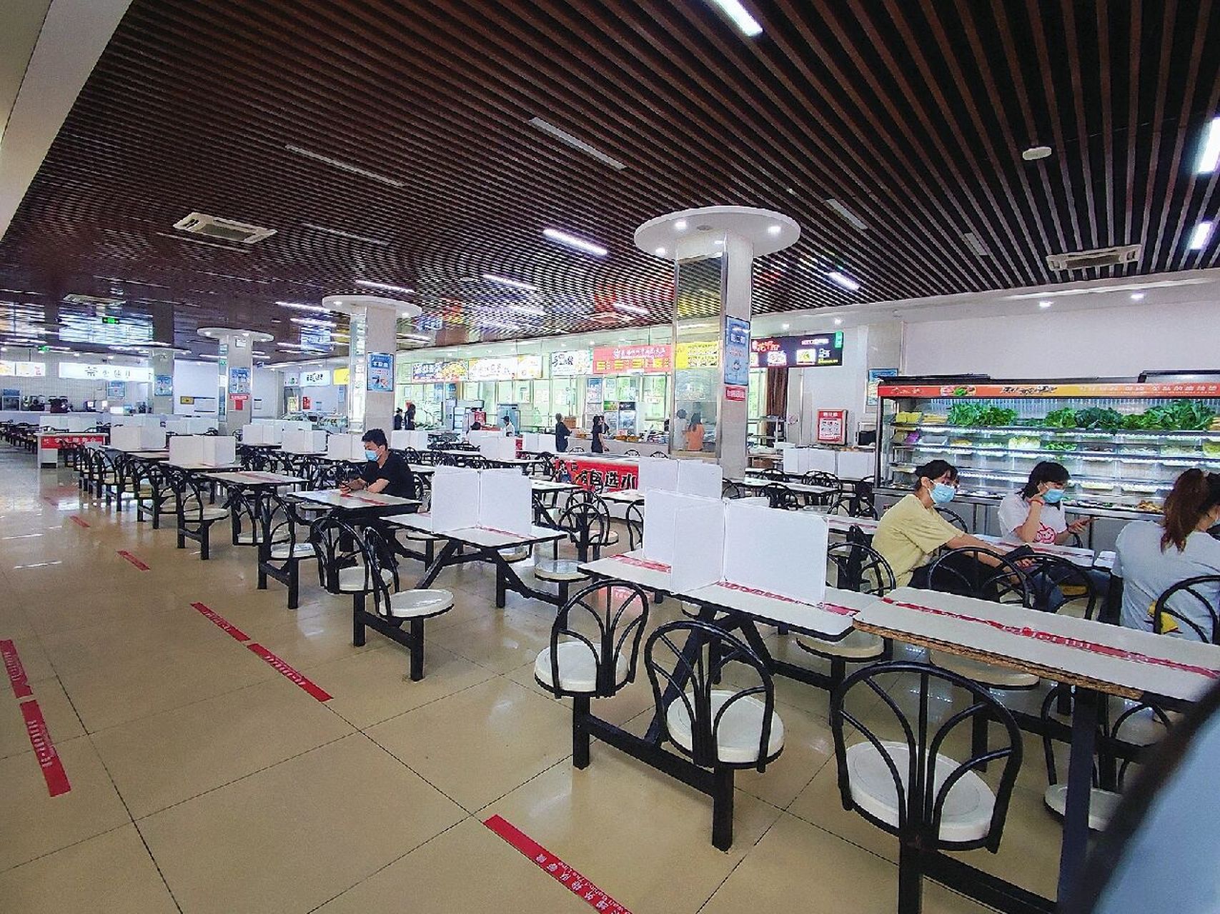 邯郸学院食堂二楼(西校区) 邯郸学院西校区食堂二楼部分