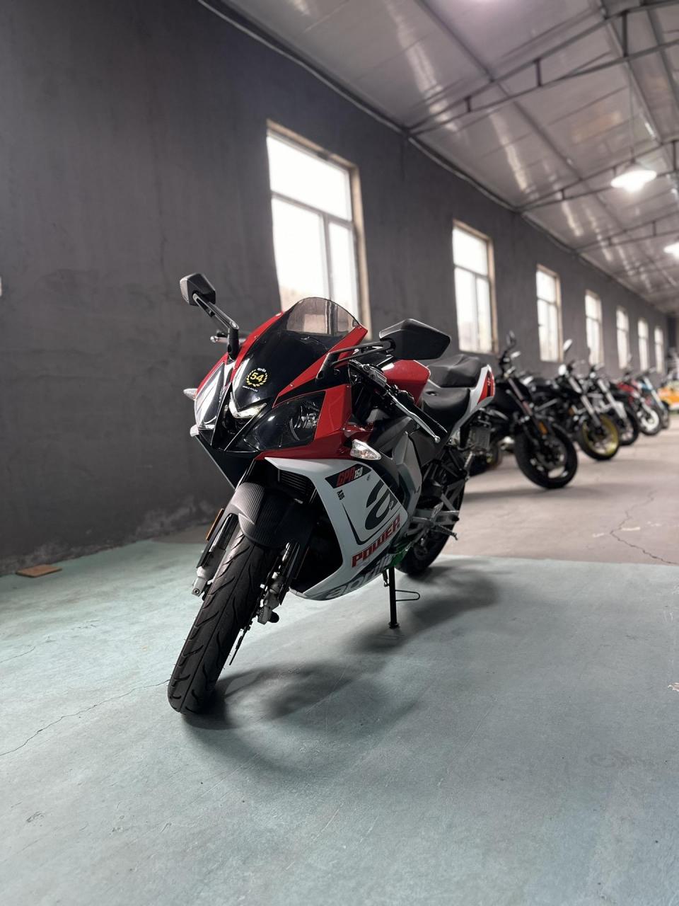 新到2020年阿普利亚gpr150高配abs 地表最强150  前后原车胎 7600公里
