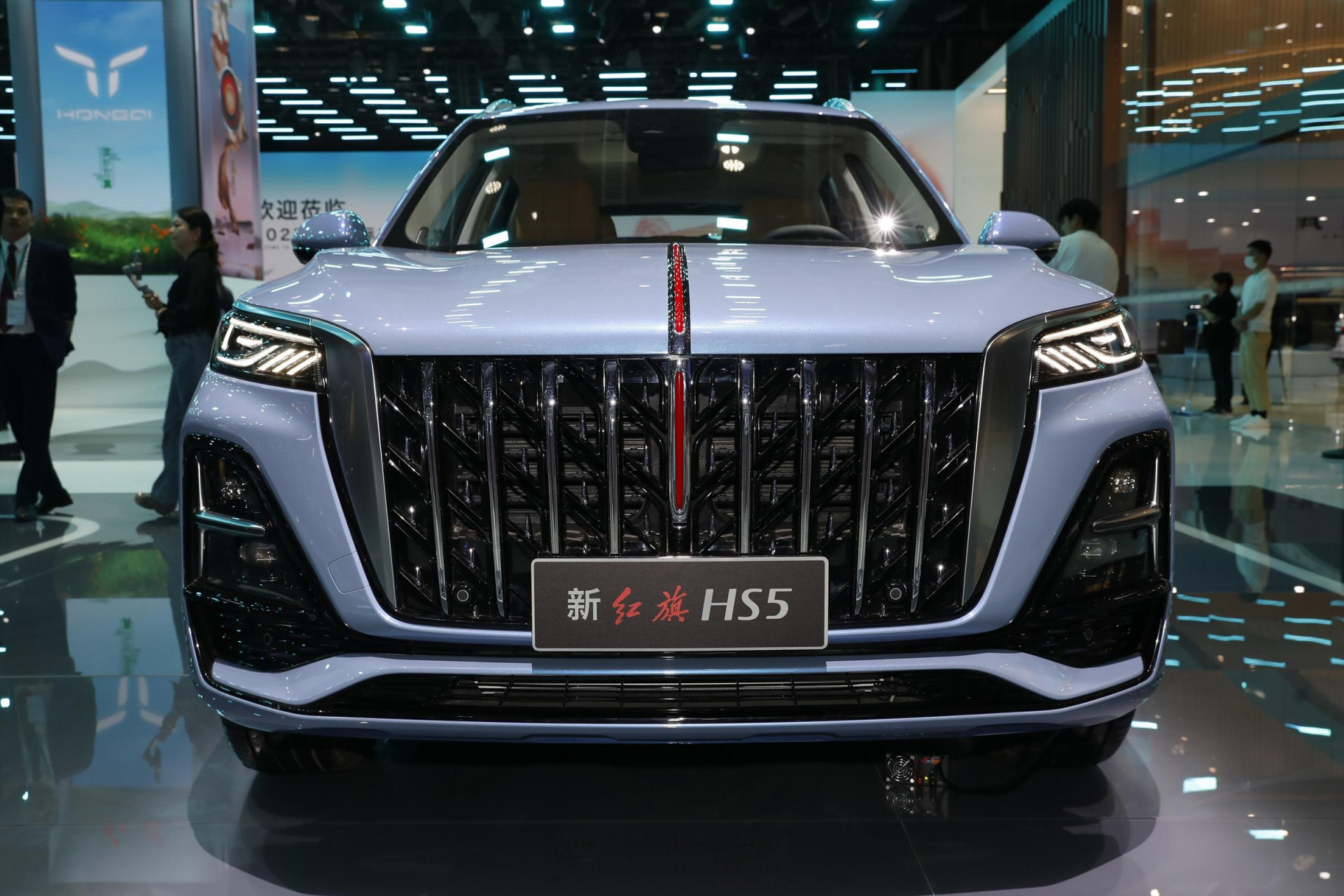 全新款红旗hs5正式上市,售价18.38-24.98万元.价格咋样?