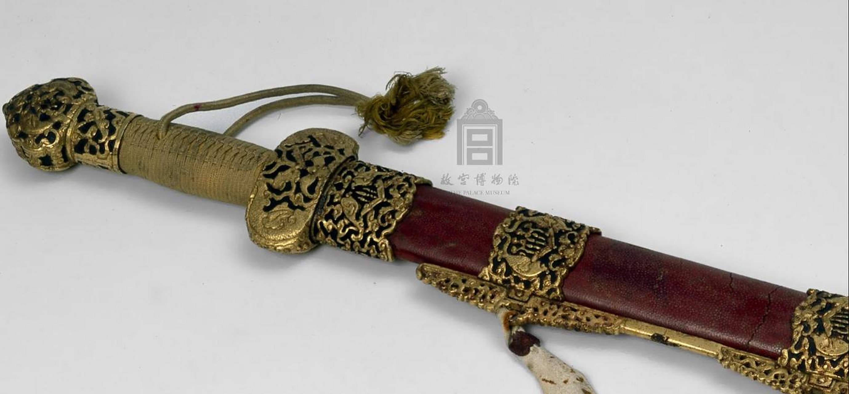 乾隆地字一号"出云"剑,清乾隆,长100厘米,最宽处9厘米.