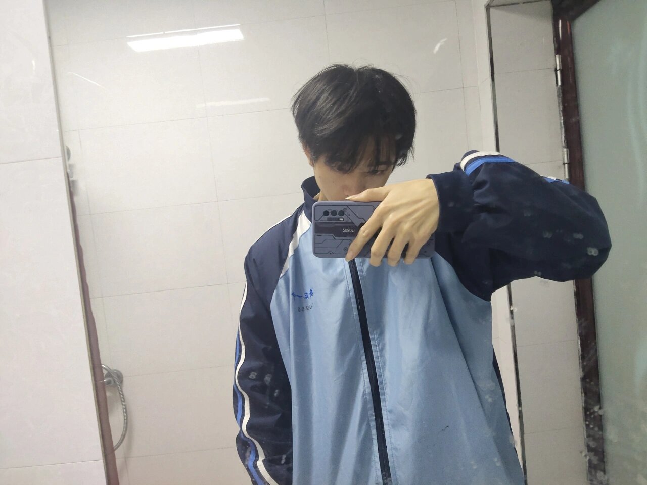 男高中生自拍