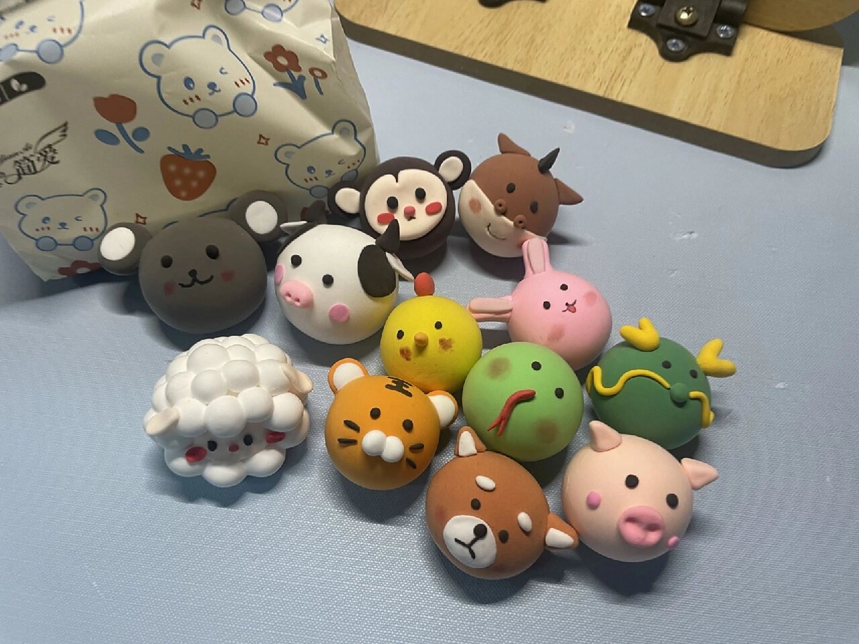 手工超轻粘土《十二生肖》