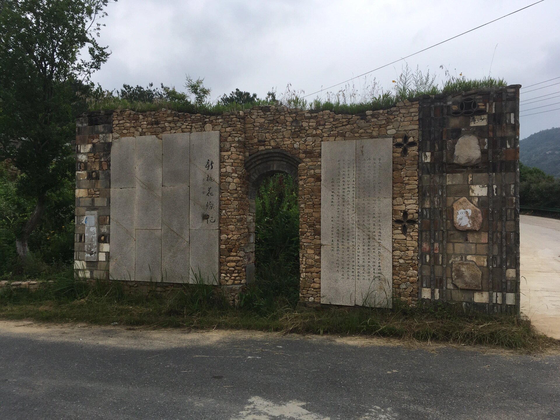 (民宿出游)湖北惊现美丽乡村版桃花源 99广水市武胜关镇的桃源村,是