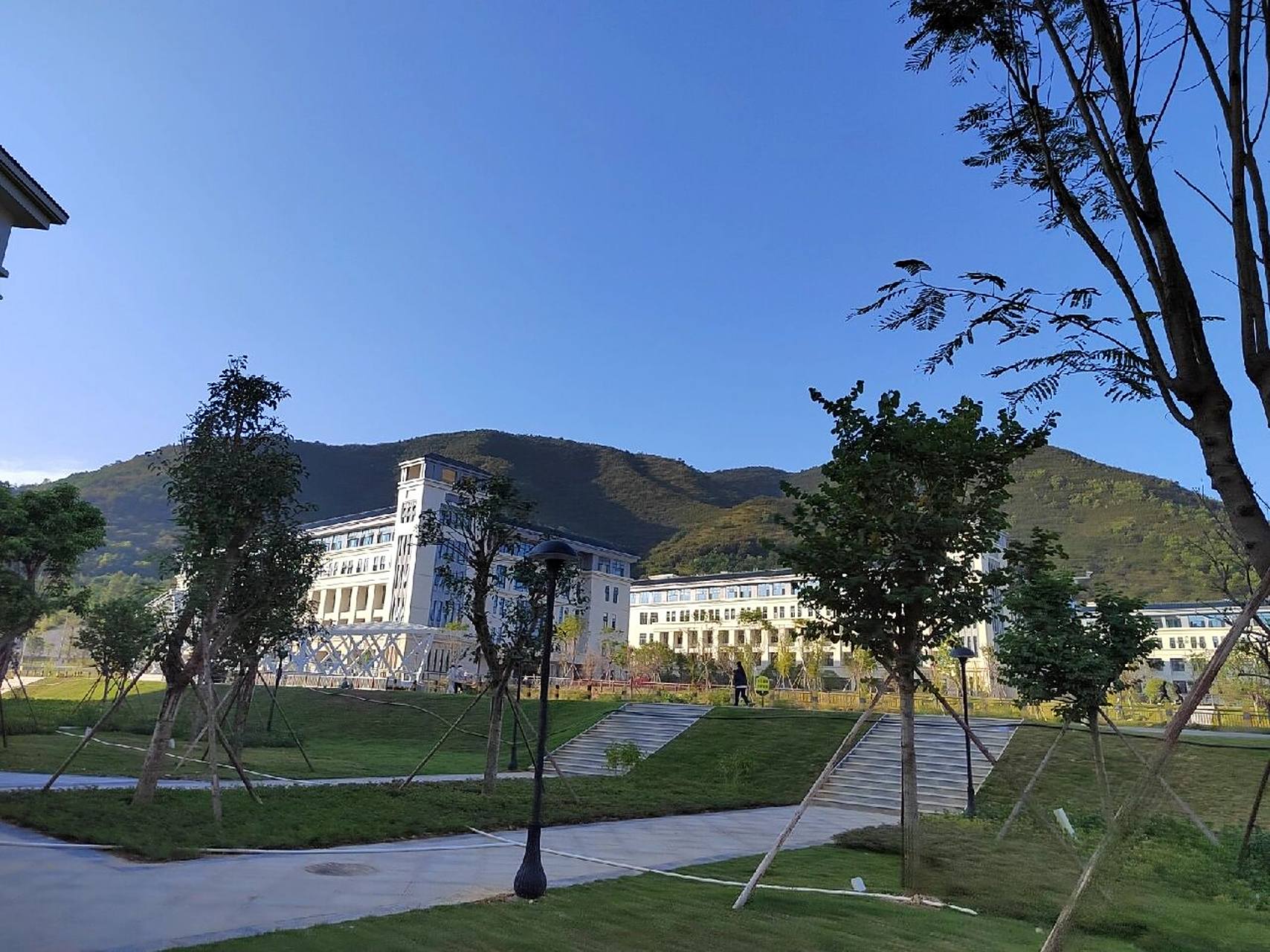 肇庆医学高等专科学校新区校区 肇庆医学高等专科学校新区校区 (又名