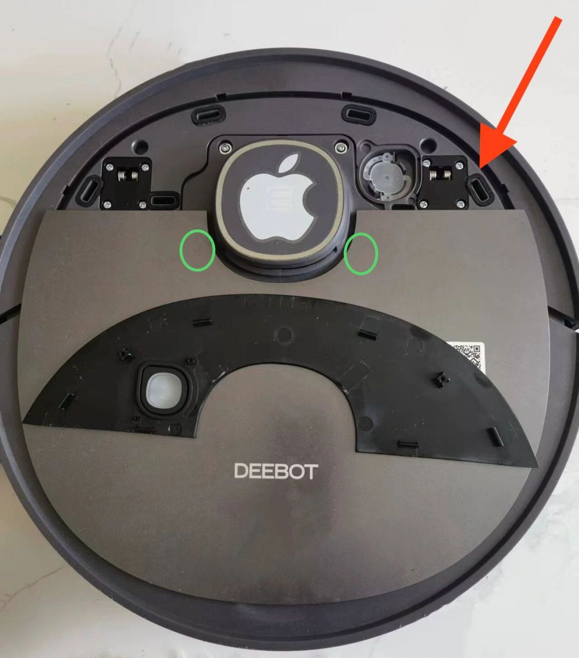 维修-科沃斯deebot激光测距传感器被卡住 最近扫地机总报激光测距