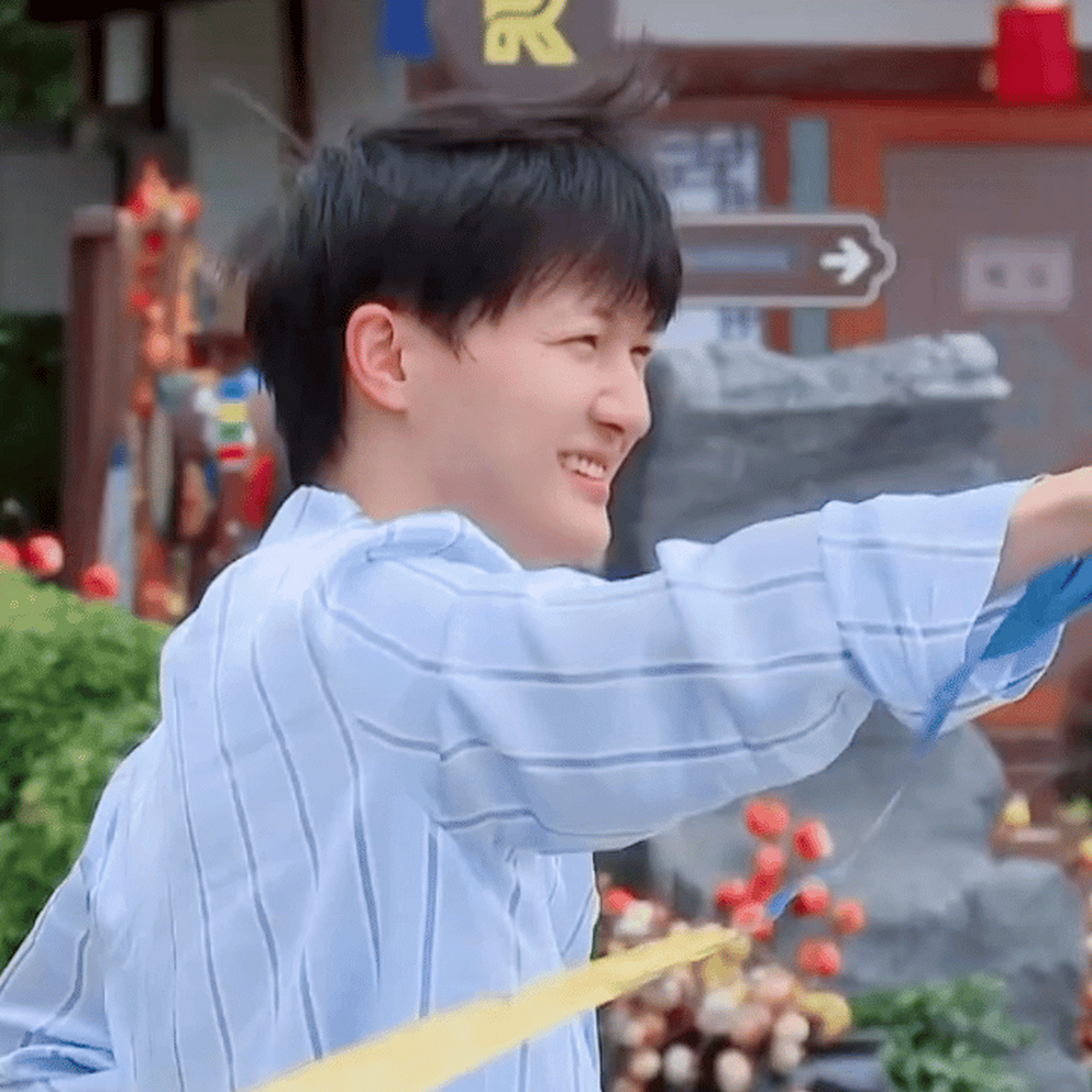 周深素颜皮肤状态##周深皮肤好嫩#   是谁羡慕了周深素颜的皮肤滋态