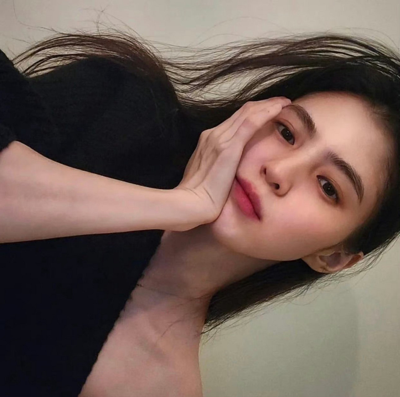 韩姐太绝了啊啊啊啊 #韩素希# #自拍# #美女# #穿搭# 韩素希