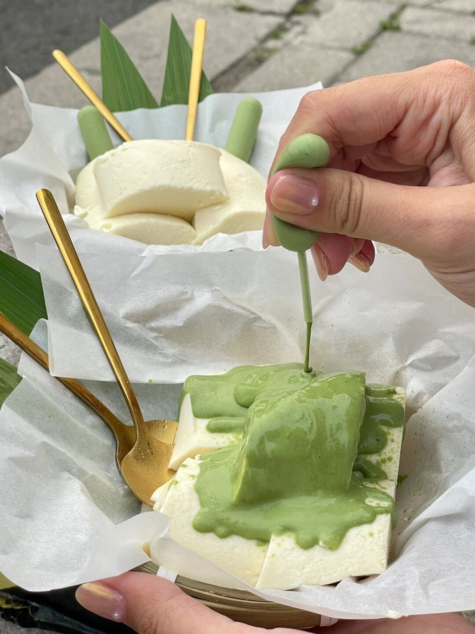 终于轮到我吃这个抹茶芝士奶豆腐了! duangduang的也太好吃了!