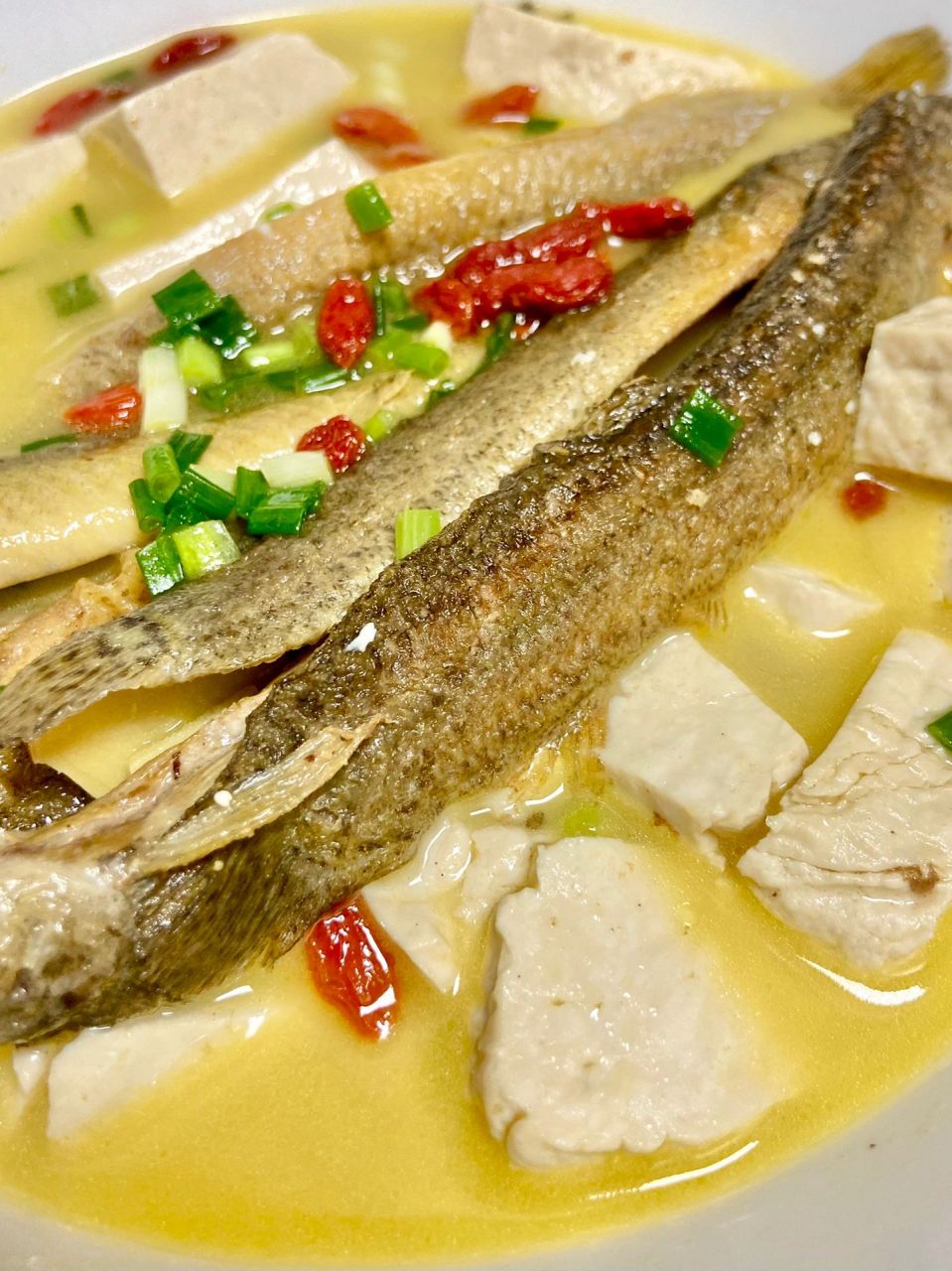 低脂高蛋白6015适合小朋友的汤【泥鳅炖豆腐 泥鳅营养丰富,活体