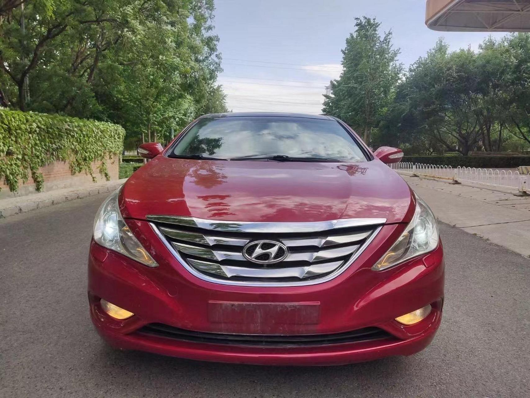 11年底索纳塔八代2.