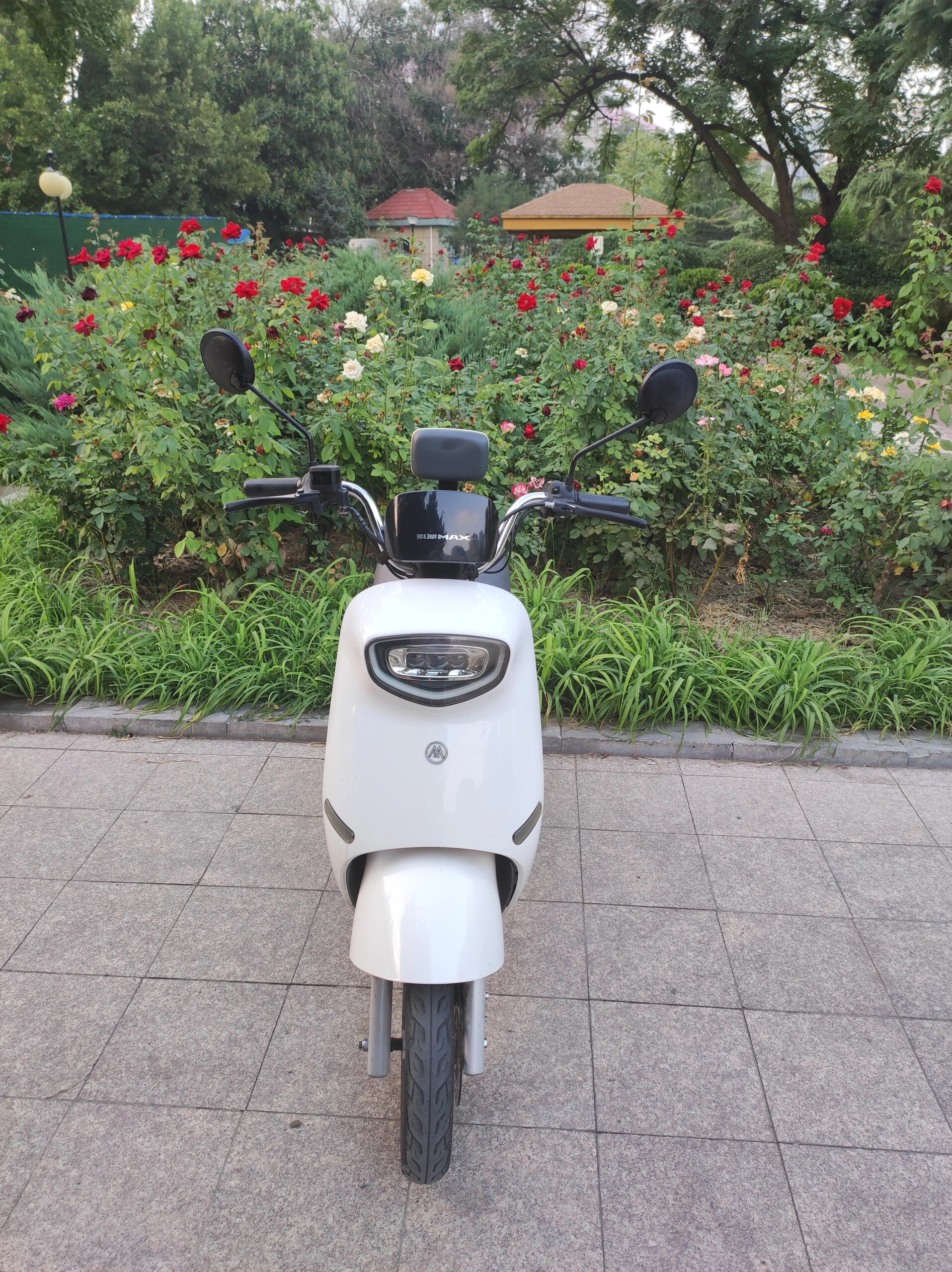 爱玛小乔q160电动车,48v24a锂电池,可以过