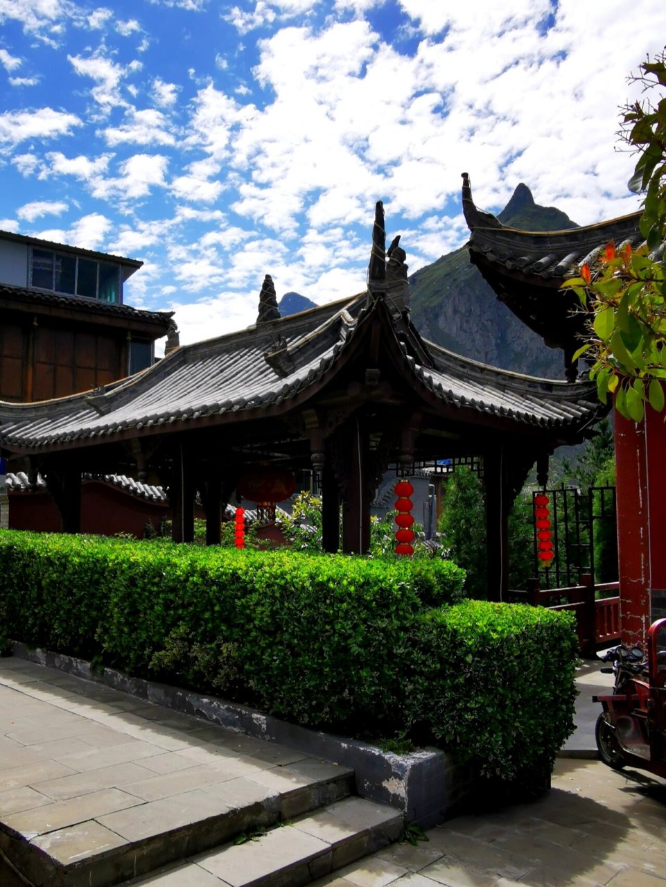 薛城古镇 此薛城非彼薛城,此薛城是指四川阿坝州理县的薛城镇,而非