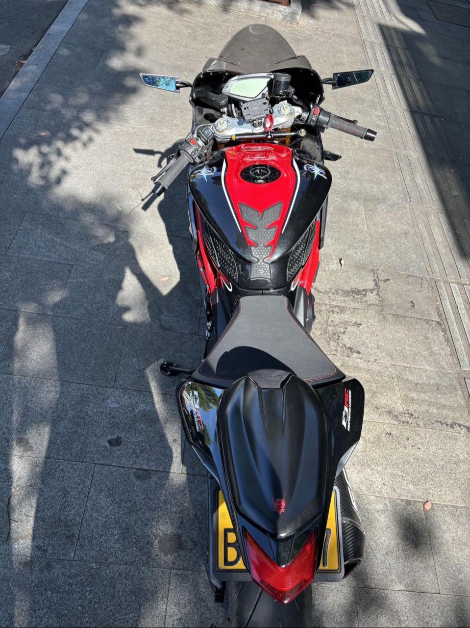 全国114台限量的奥古斯塔f3rc 改装十几万 是你喜欢的吗?