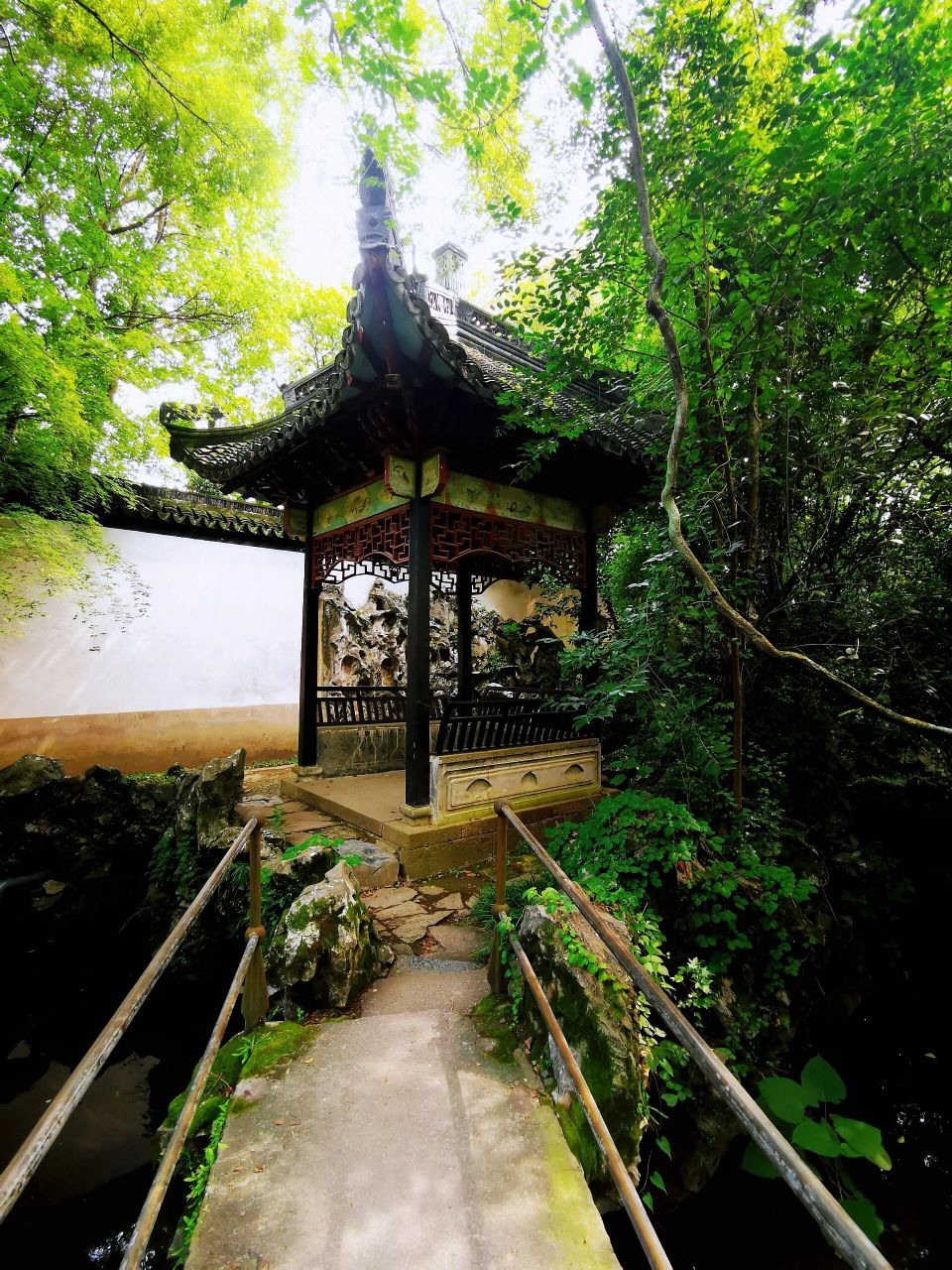 2023休行漫记52——南浔印象之小莲庄 小莲庄,是南浔古镇最著名的景点