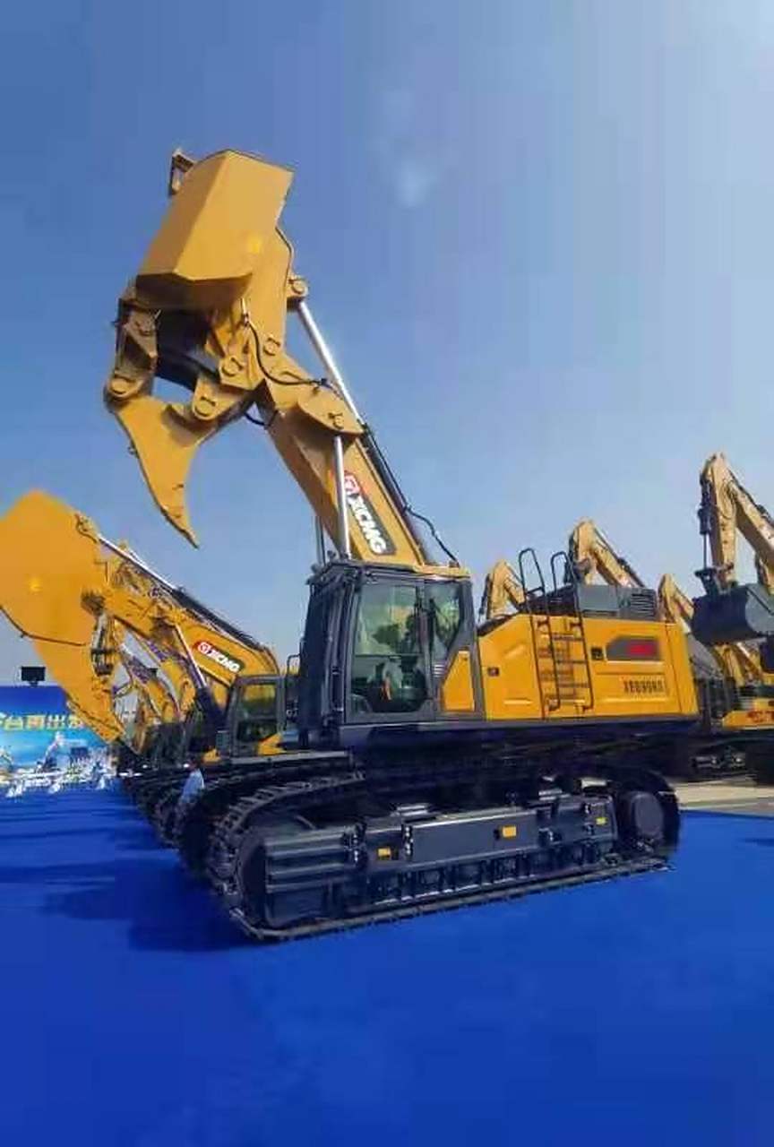 创作灵感 挖掘机岩石臂加长臂岩石臂 加长臂