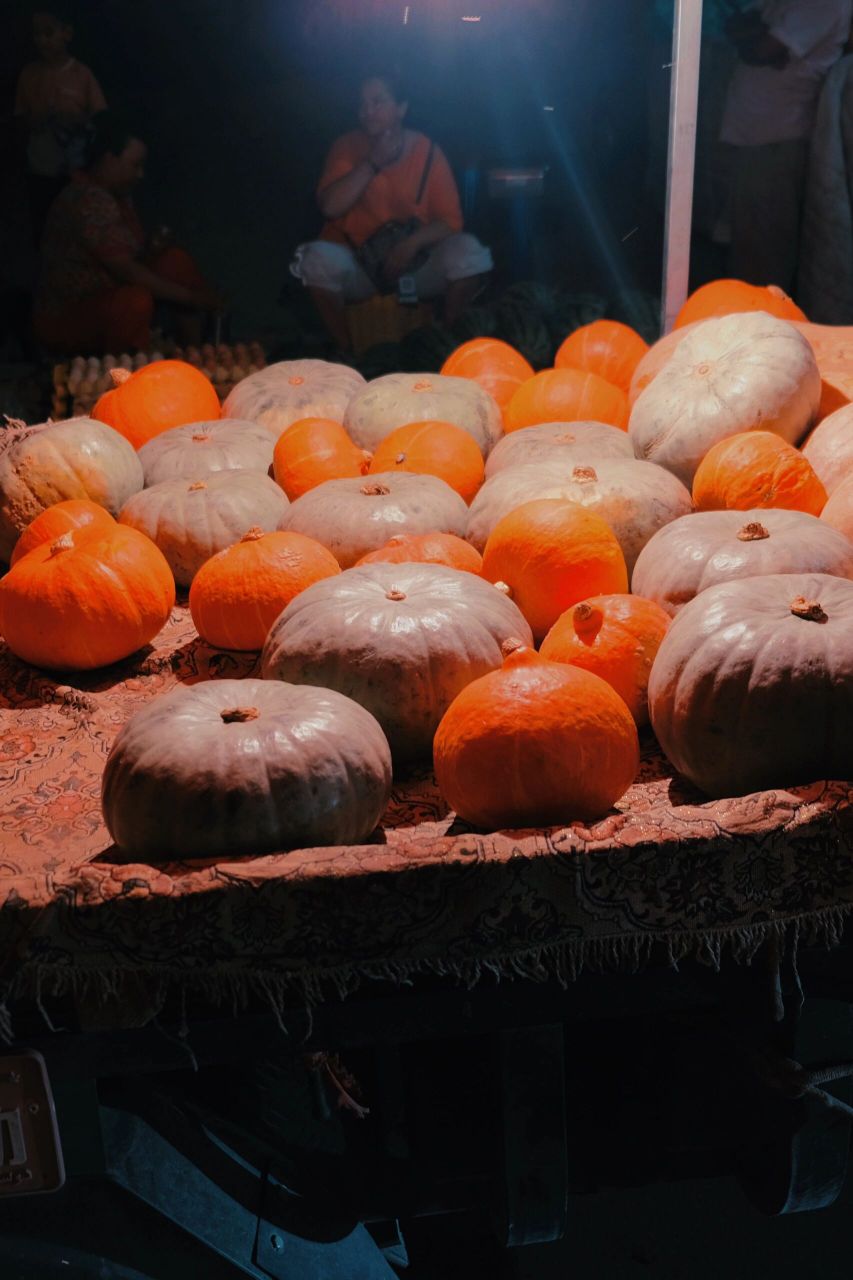 分享库车最值得逛的夜市 库车的乌恰夜市,南湖夜市都逛过了,过于现代