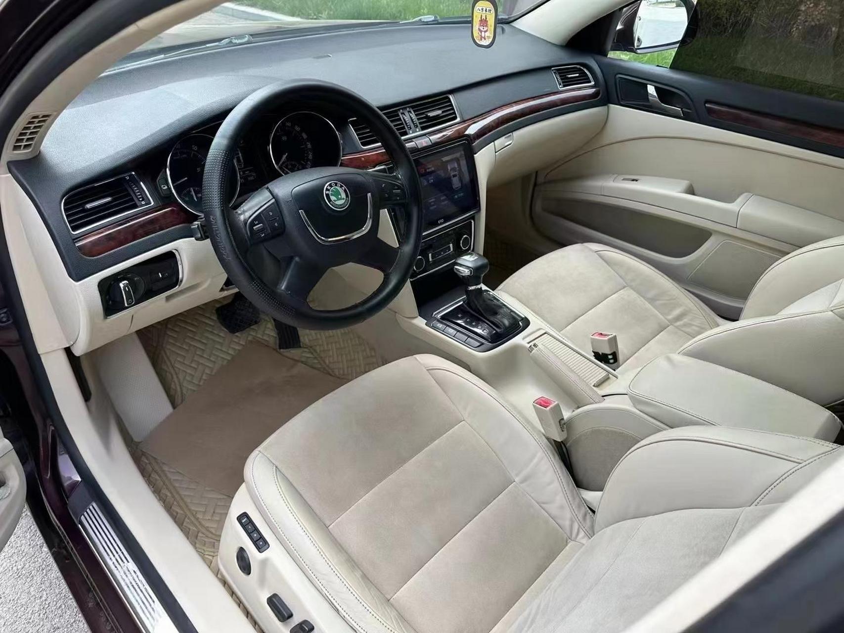 12年斯柯达昊锐,正儿八经b极车.1.8t自动顶配.