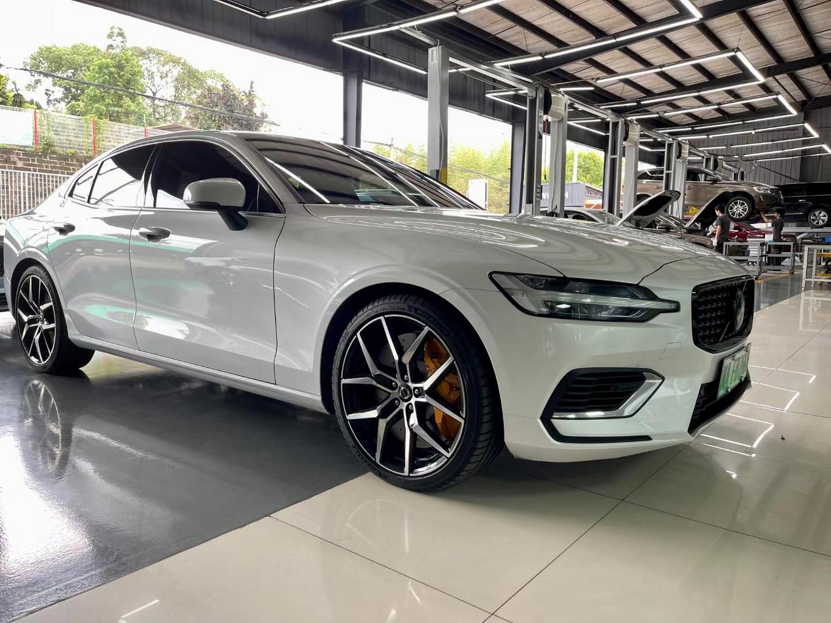 沃尔沃s60前轮原厂北极星大六卡钳套件 升级后轮f40 电机,380mm盘