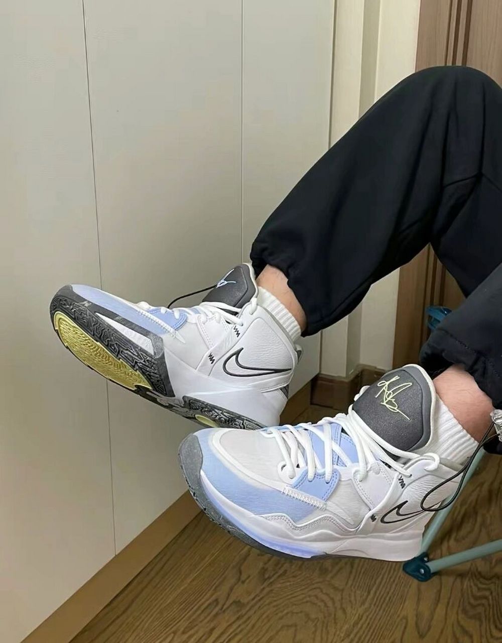 99最美欧文8  | 白冰蓝配色绝绝子99 nike kyrie 8 /欧文8实战