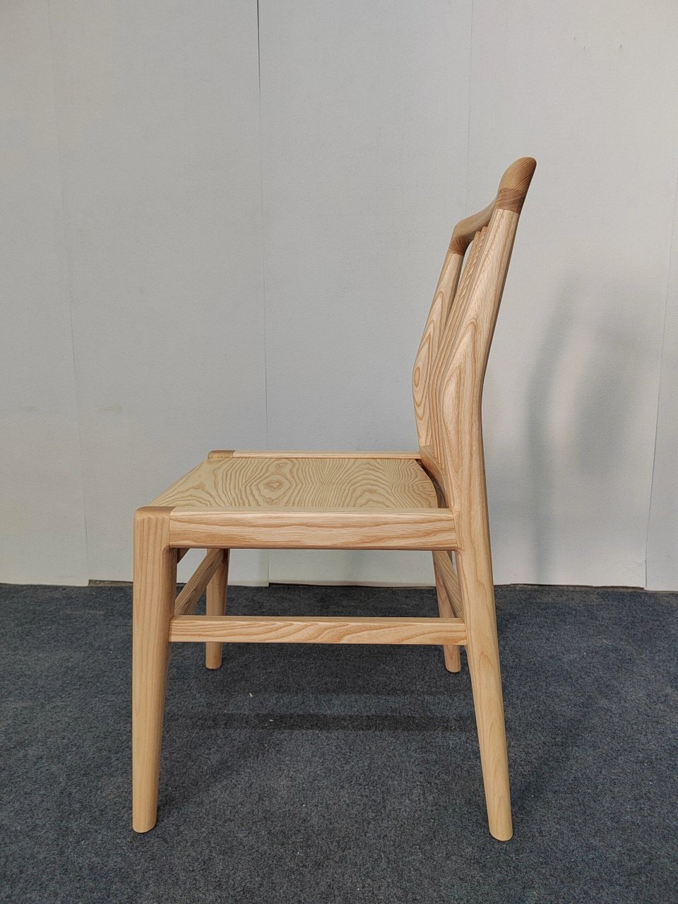 全榫卯,耐用好看的原木椅子 这款椅子是全榫卯结构的,没有任何五金件