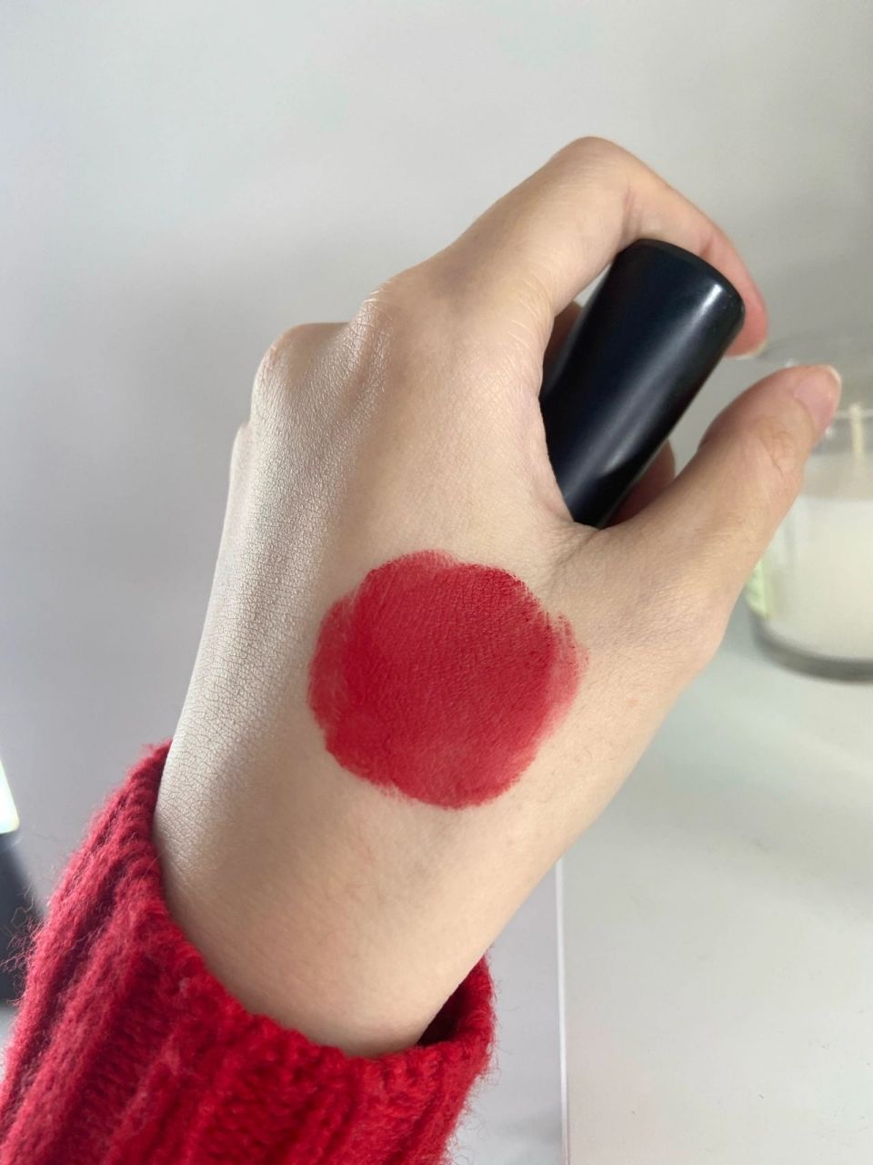 兰蔻505真实试色分享 传说中白雪公主苹果红 饱和度很高的红 雾面哑光