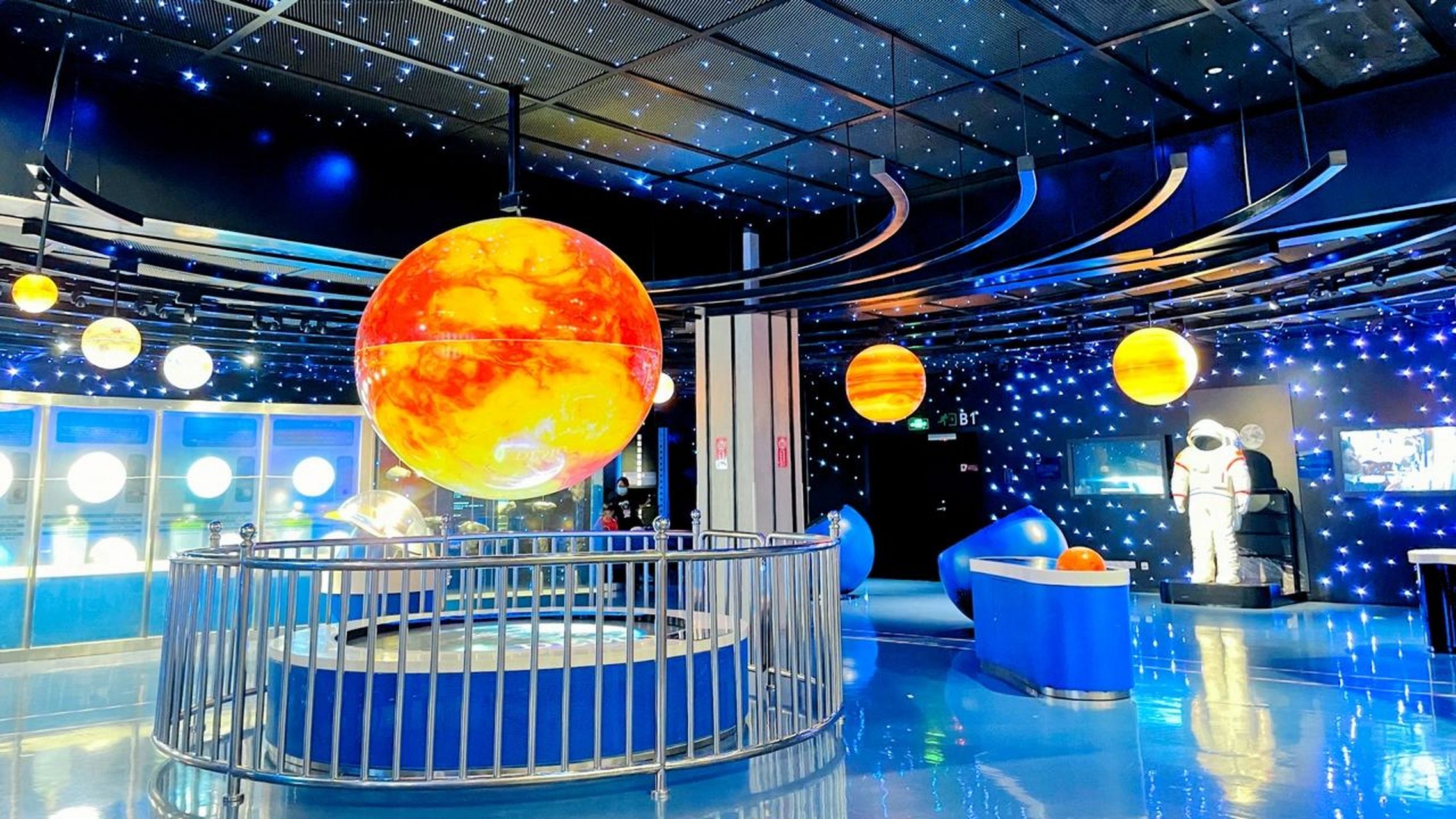 科技馆攻略|深圳免费必去|打卡深圳红立方 97第三次来红立方了,每