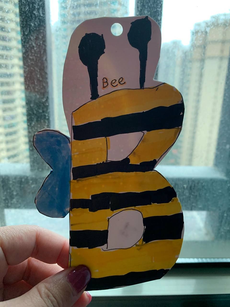 英语字母书签 哥哥做的低年级创意字母书签