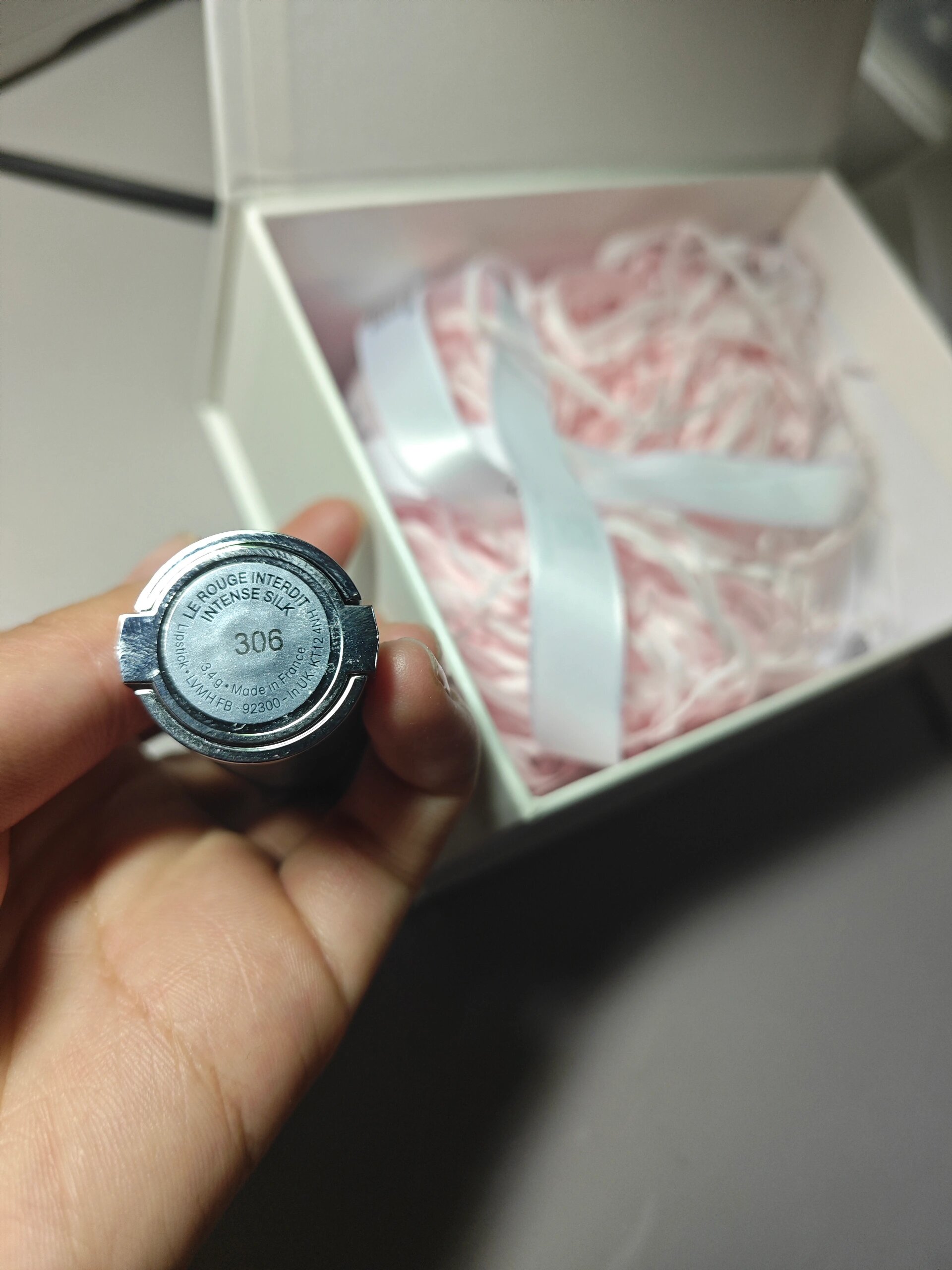 纪梵希306 求验真假