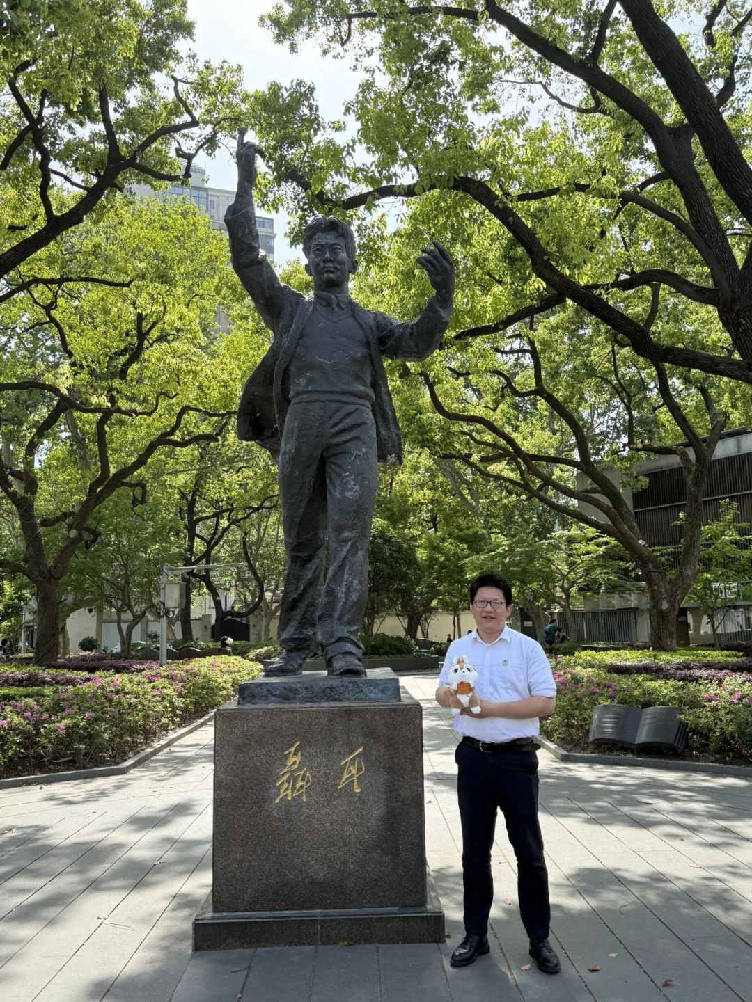 目之所及不仅有大牌,首店与潮流,更有林立的历史保护建筑和名人故居