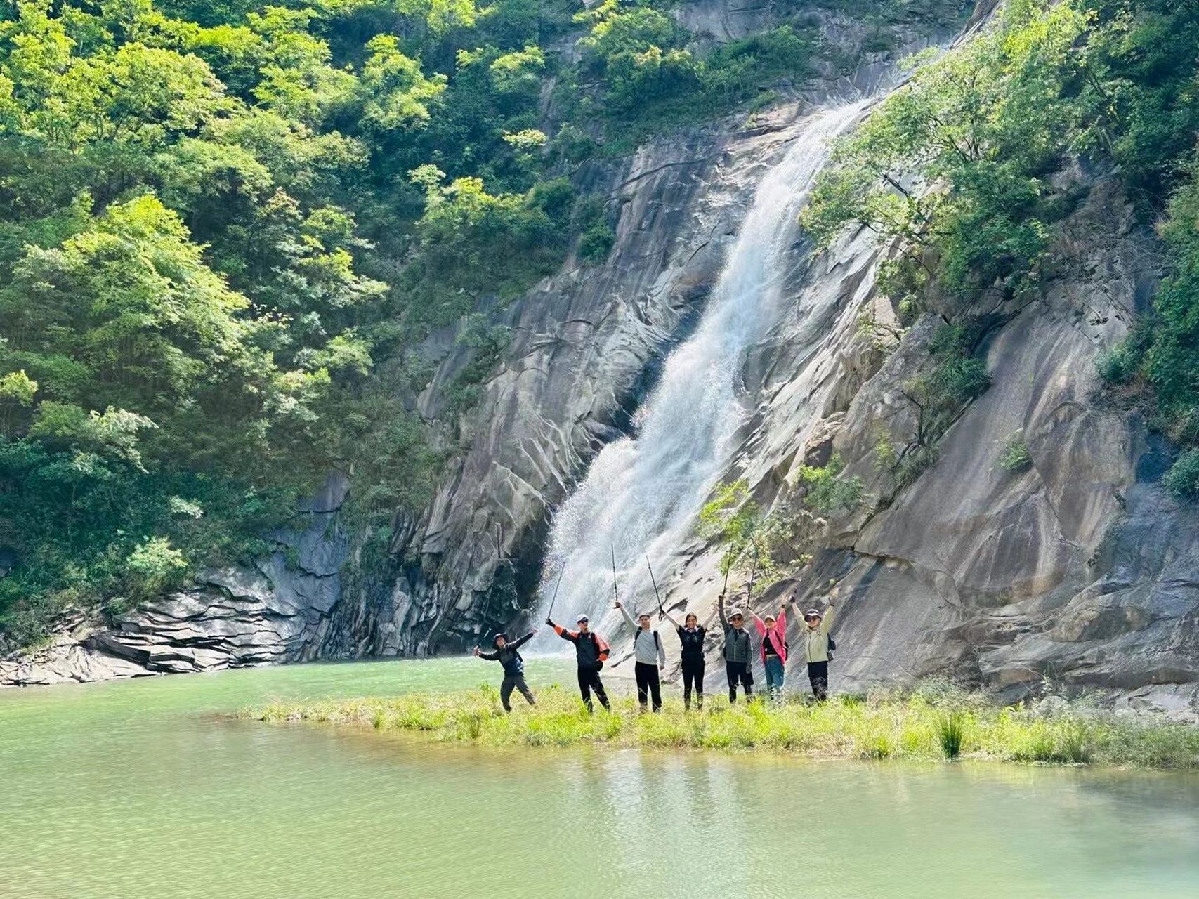 郑州出发 | 每周一山 | 鲁山珍珠潭 珍珠潭在平顶山鲁山县四棵树乡