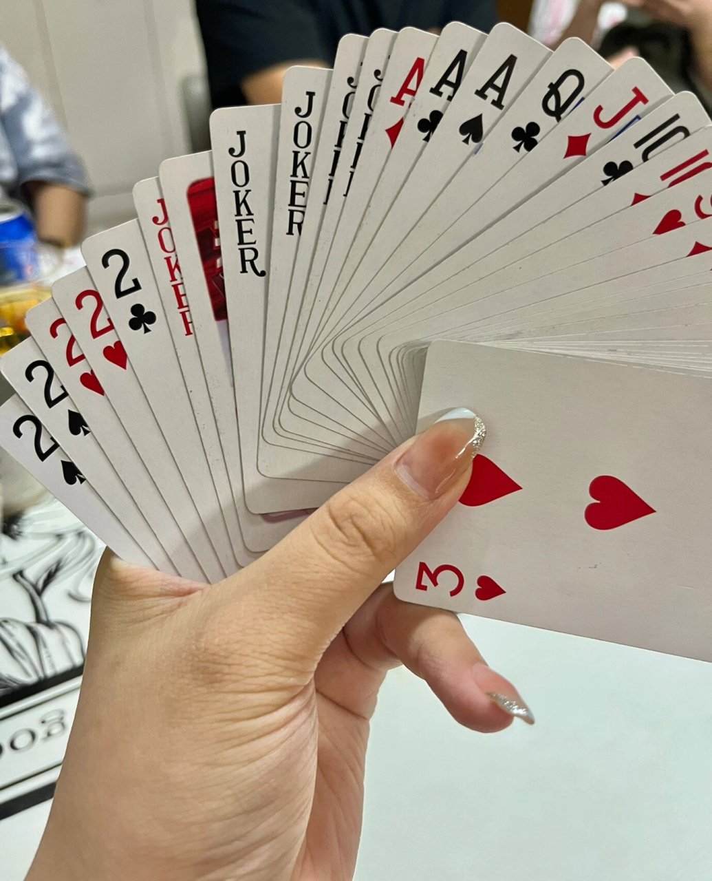 够级 够级的快乐就是拿了这一手的牌也开不了点