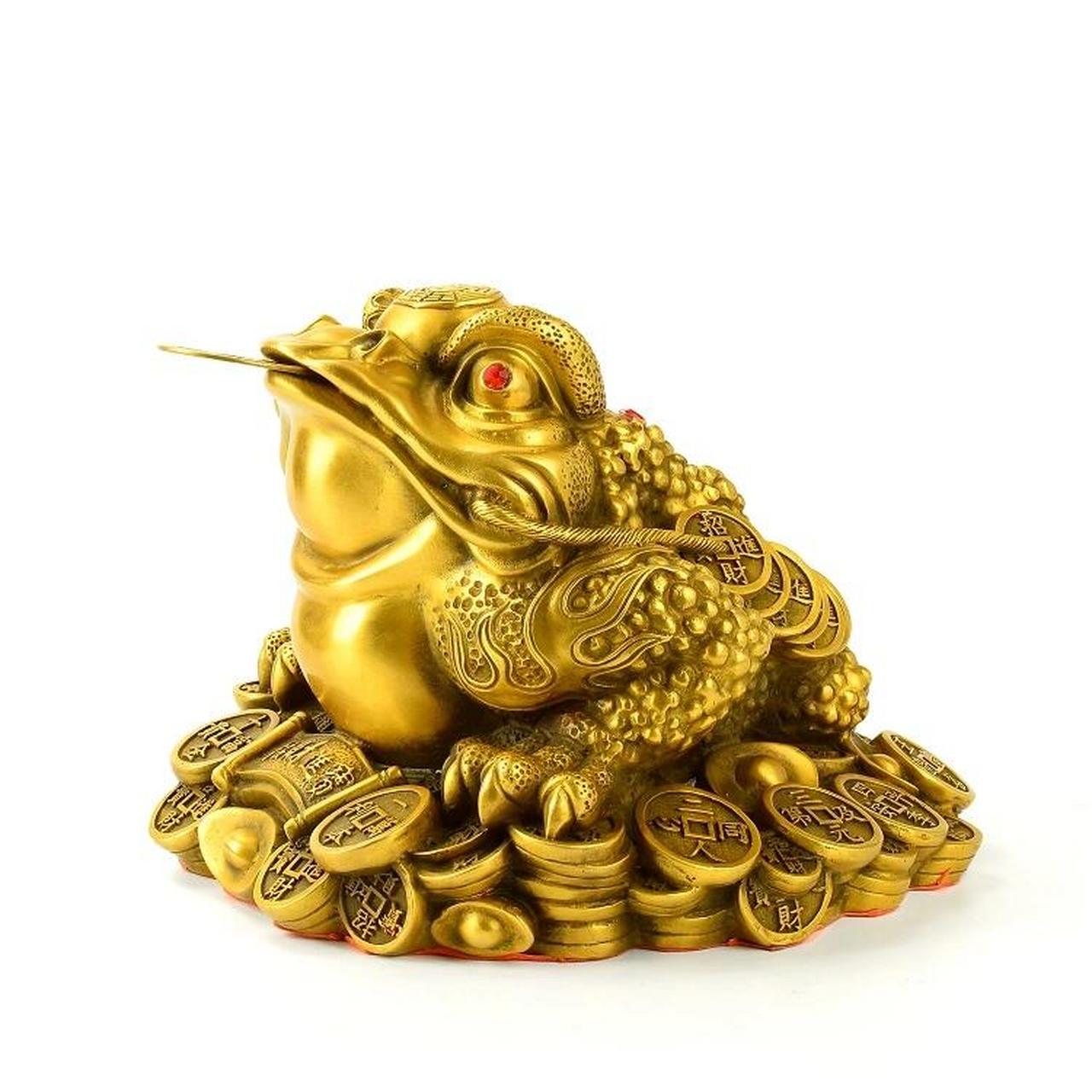 金蟾又称三足金蟾,是中国神话传说月宫中的一只三条腿蟾蜍