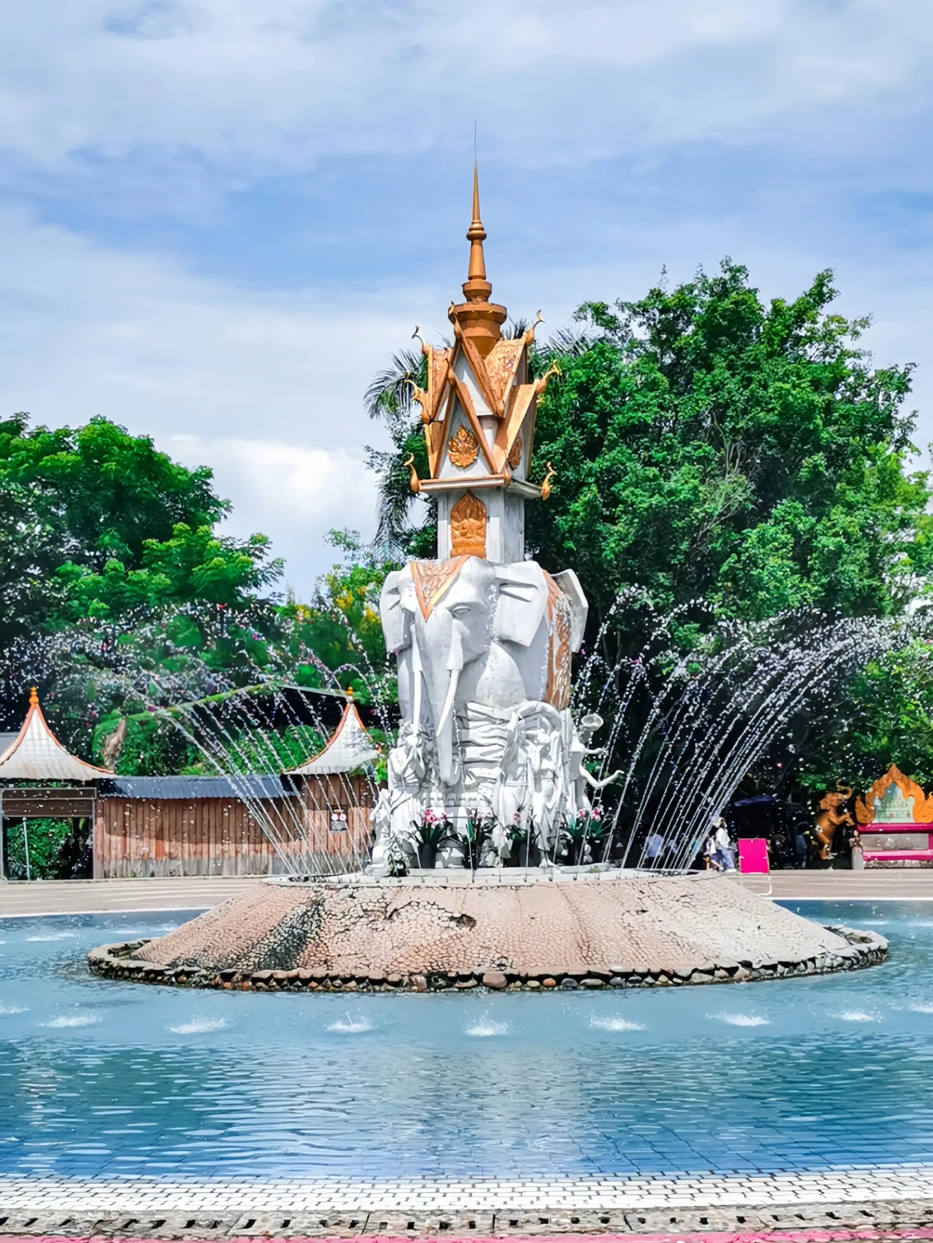 西双版纳游玩傣族园必看攻略