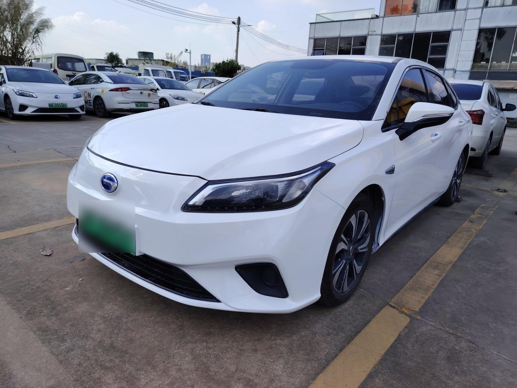 广汽埃安炫530,续航410公里