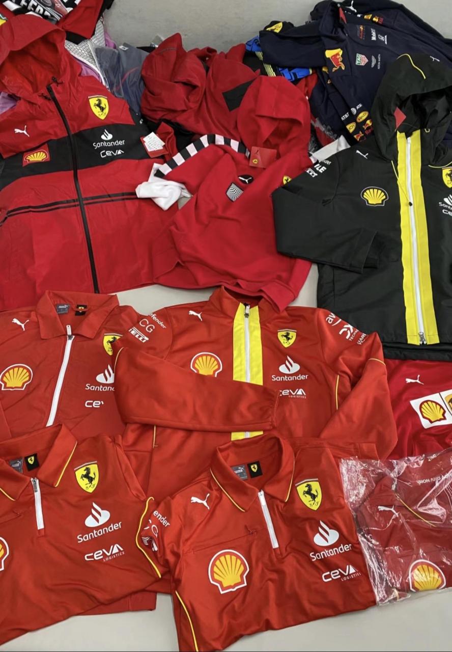 发布一些法拉利 红牛 车队队服 冲锋衣.